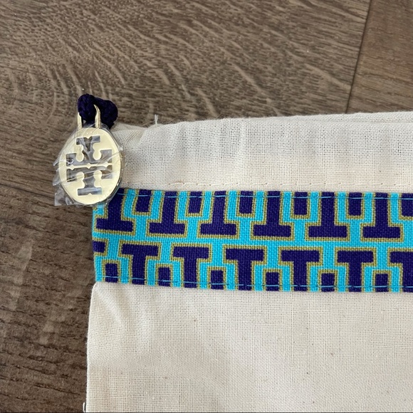 Tory Burch | Drawstring Cloth Shoe Dust Bag - Picture 2 of 2